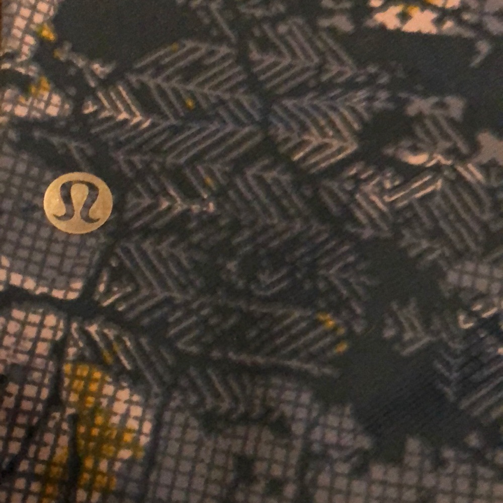 Lululemon License to Train Shorts 7”